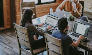 Τι Είναι Επίσημη Μετάφραση & Πότε τη Χρειάζεστε | FA